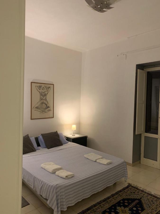 Apartment City Center Eighty-Five Bari Exterior photo